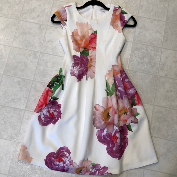 Calvin Klein Dresses & Skirts - Calvin Klein petite dress